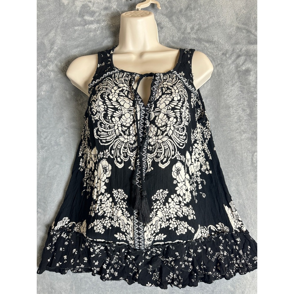 Bila Black floral and geometric Sleeveless S Ruffle Boho Hippie Festival
